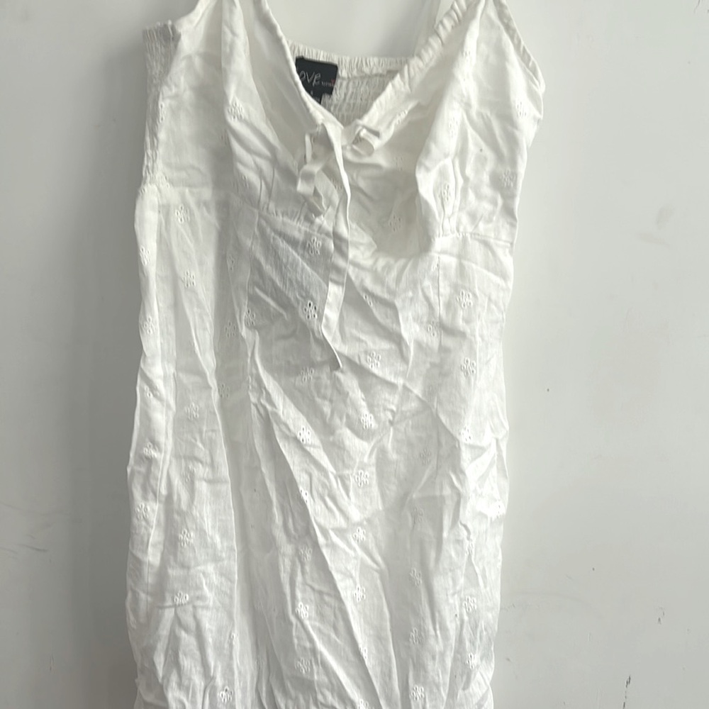White Sleeveless Top